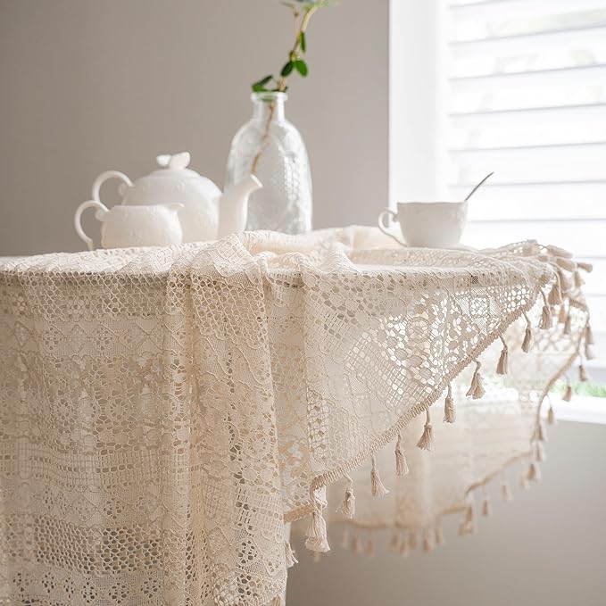 Beige Round Lace Tablecloths with Tassels, Washable Crochet Vintage Cotton Table Cover for Kitchen Dinner Wedding Party Banquet Décor, 59inch