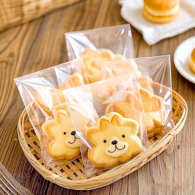 PigPotParty 2"x3" Cellophane Cookie Bags Self Sealing, 100 Pcs Clear Plastic Treat Individual Cookie Bags with seal, Perfect for Goodies, Party Favors, Snacks, Gift Wrapping