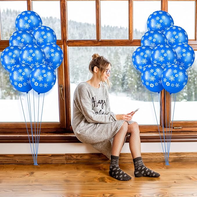 Skylety 40 Pieces Snowflake Balloons Bulk Winter Transparent Snowflake Latex Balloons for Christmas Birthday Wedding Party Decorations(Blue)